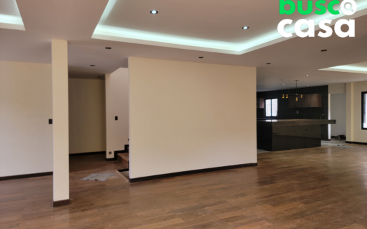 HERMOSA CASA DE 600 M2 EN VENTA EN SEQUOIA
