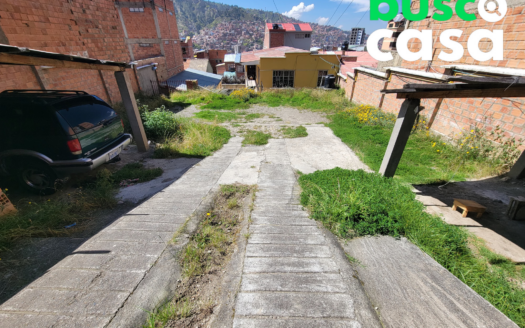CASA COMO TERRENO EN VILLA FATIMA