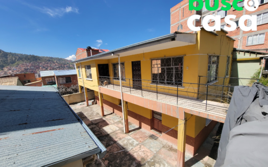 CASA COMO TERRENO EN VILLA FATIMA